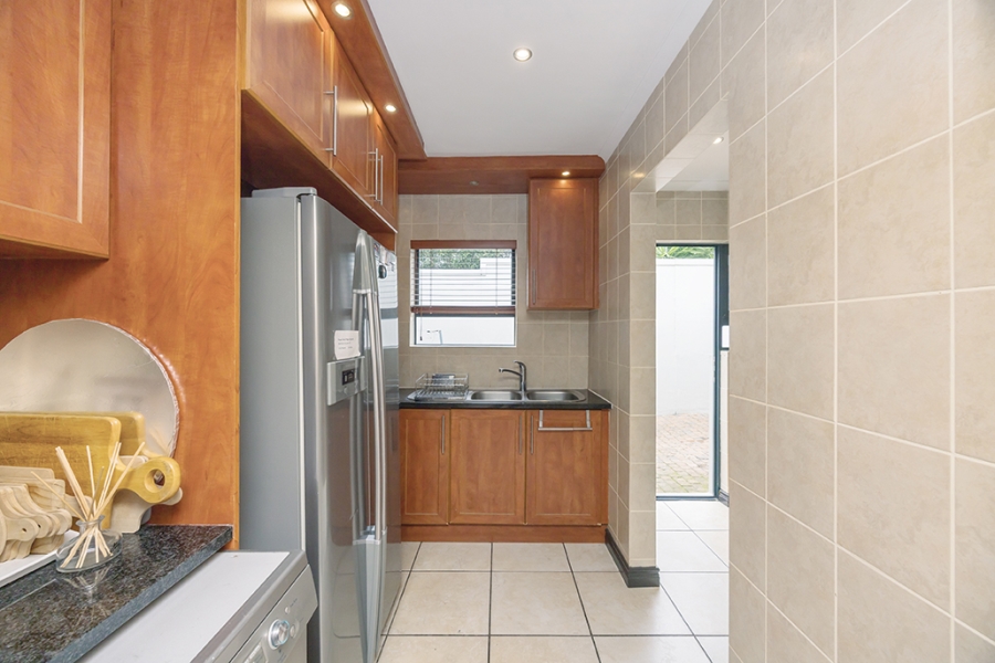 5 Bedroom Property for Sale in Big Bay Western Cape